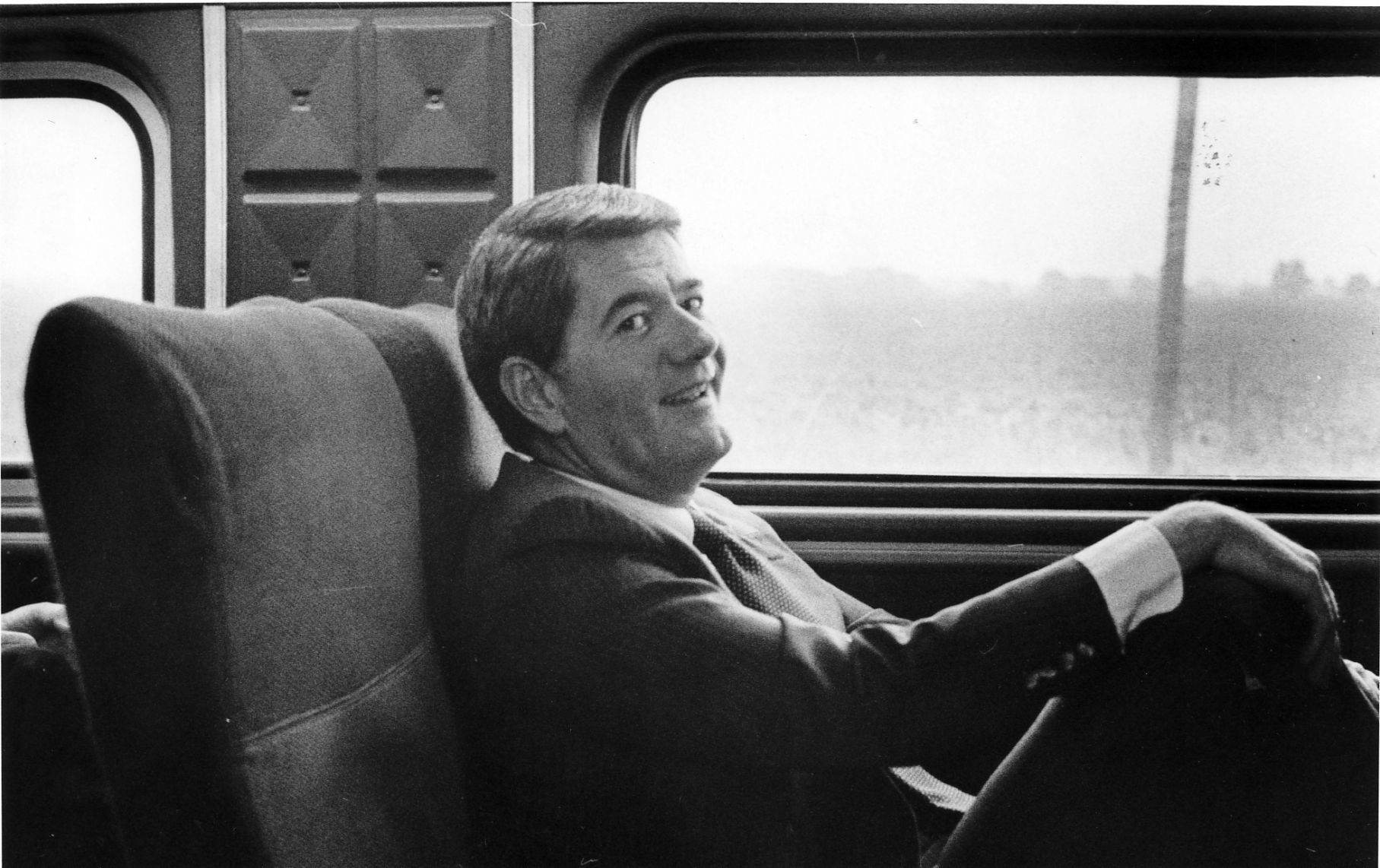 Amtrak passenger-16 1981.jpg